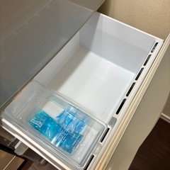 11/24迄サンヨー255L冷蔵庫 の画像