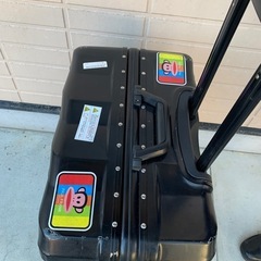 スーツケースの画像