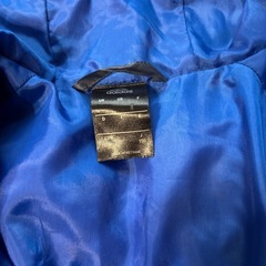 adidasダウンコート150の画像