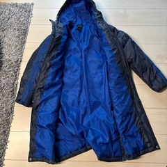 adidasダウンコート150の画像