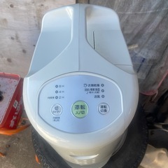 コロナ除湿機　2018年製の画像