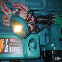 充電式ドリル＋ランプセットの画像