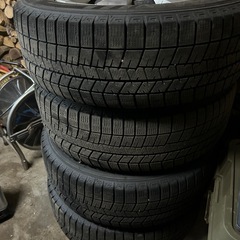 冬タイヤホイールセットの画像