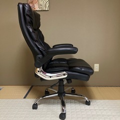 美品・椅子の画像