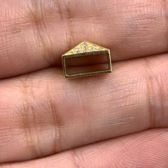 K18 キューブトップ　ダイヤ0.2ct 1.5gの画像