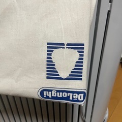 本日迄 美品 デロンギ オイルヒーター ＋delonghi純正保存袋　付属の画像