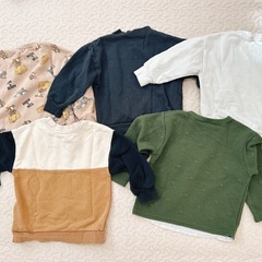 110 男の子　トレーナー　5枚セットの画像