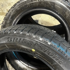 【2019年】14インチ スタッドレスタイヤ4本の画像