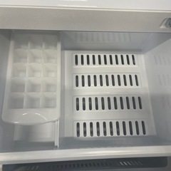 🌟 2021年製　AQUA AGD-136W 冷蔵庫 136L ホワイト🌟の画像