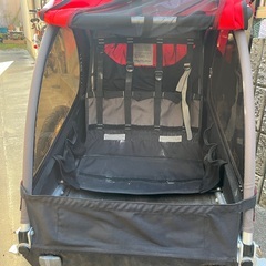 Burley Honey Beeチャイルドトレーラー (赤)の画像