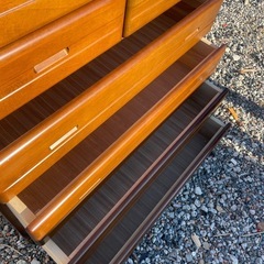 引き出し 洋服ダンスの画像