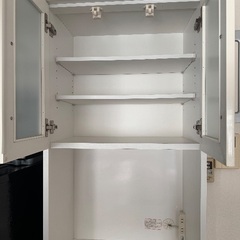 食器棚　高さ205cm✖️幅60cm✖️奥行き50cmの画像