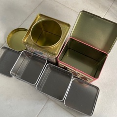 【お話中】空き缶や雑貨の画像