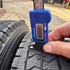 ブリザック145/80R12ハイゼット純正ホイール付4本の画像