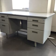 オフィス家具 事務机　オフィスデスクの画像