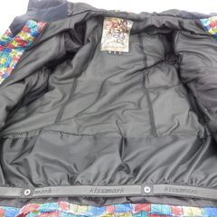 札幌市 清田区 キスマーク Kiss mark スノーボードウエア 上下セット マルチ柄 ユニセックス サイズXO の画像