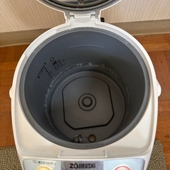 （やりとり中）電動ポット　マイコン　沸とう　象印　CD-LE30-WZの画像