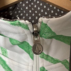 ボルコム　volcom パーカー　アメリカで購入の画像