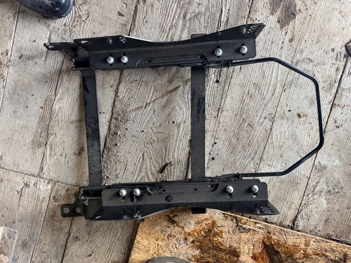 シルビア BRIDEシートレール