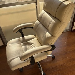 【受付終了】リクライニングチェアの画像