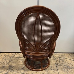 ラタン　籐製回転椅子　ラウンジチェア　あげますの画像