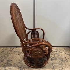 ラタン　籐製回転椅子　ラウンジチェア　あげますの画像