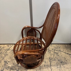 ラタン　籐製回転椅子　ラウンジチェア　あげますの画像