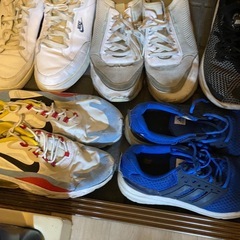 無料でお譲りします（靴いろいろ）の画像