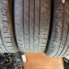 50プリウス　ツーリング純正17インチの画像