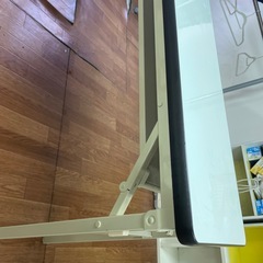 折りたたみ会議机の画像