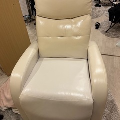 電動ラウンジチェアの画像