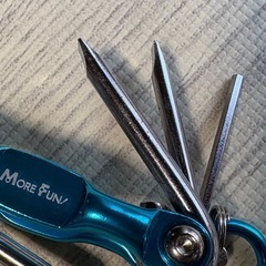 【新品未使用】カラナビ付きドライバーセット　MORE FUN　折り畳み式の画像