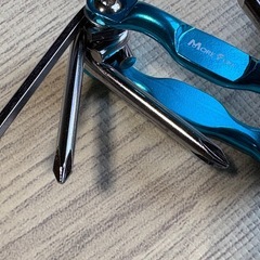 【新品未使用】カラナビ付きドライバーセット　MORE FUN　折り畳み式の画像