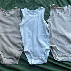 Baby　赤ちゃん　ロンパース　くつした　17set　未使用の画像