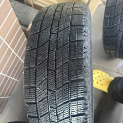 タイヤ&スタッドレスタイヤの画像