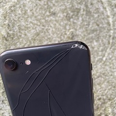 iPhoneSE２世代64GBブラック
の画像