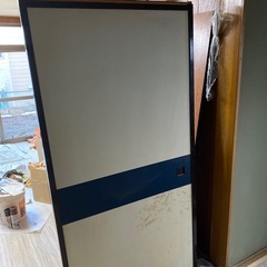 室内扉　木目　2枚　無料の画像