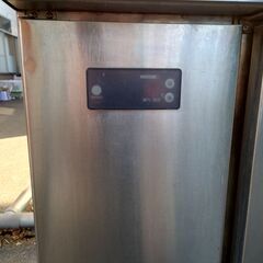 【ジャンク品】 業務用 厨房機器 冷蔵 コールドテーブル 6461CDの画像