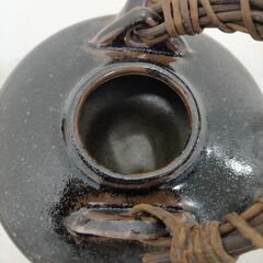 荒木陶窯 荒木幹二郎 黒じょか 土瓶 琉球焼風 未使用保管品 酒器 茶器 工芸品 伝統陶器 和モダン　251120-7Tの画像
