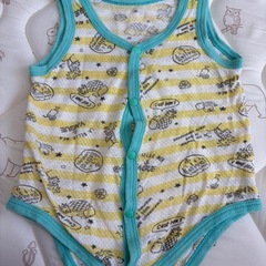 赤ちゃん用短肌着(50-60)＆ノースリーブ(70)の画像