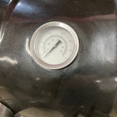 O2511-489 チャコールグリル BBQコンロ アメリカンなBBQをご家族でいかがですか 中古の画像