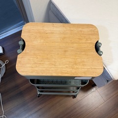 IKEA ワゴンの画像