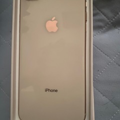 iPhone8plus Dior iPhoneケース付きの画像