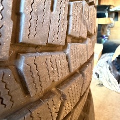 ダンロップ スタッドレスタイル WINTER MAXX 4本セットの画像