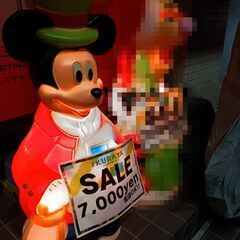 ミッキーマウス　特大置物　コンセントを差して中の電球が暖かく灯りますの画像