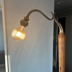 希少　傾斜式フロアスタンドライト　アンティーク　ワケアリ　　の画像