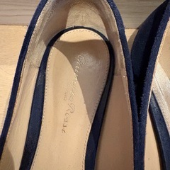 定価7万　イタリア高級ブランド　パンプスの画像