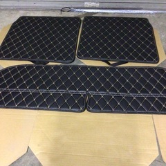 ジムニー64.74 ラゲッジマット
の画像