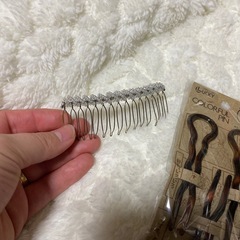 まとめ髪ヘアアクセの画像