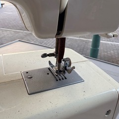 電子ミシン　ジャンクの画像